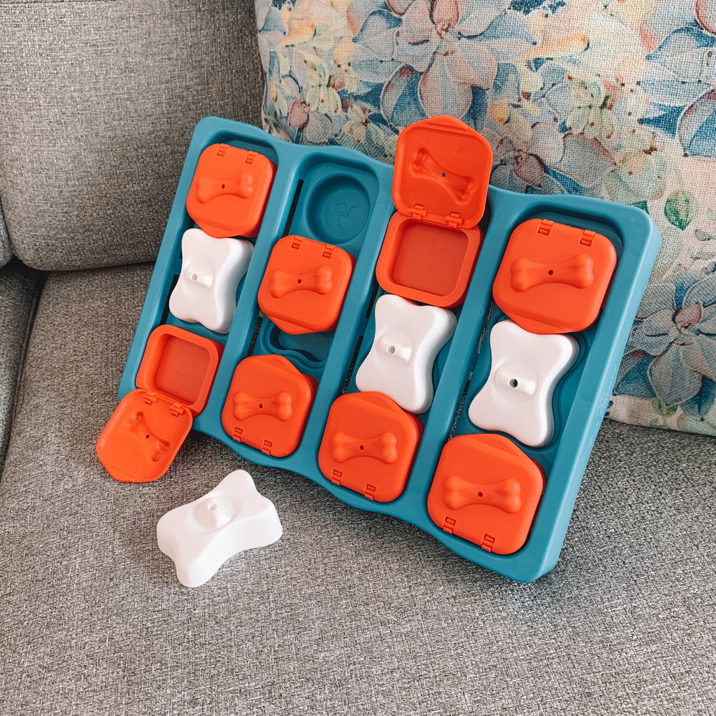 Toys, Puzzles and Feeders