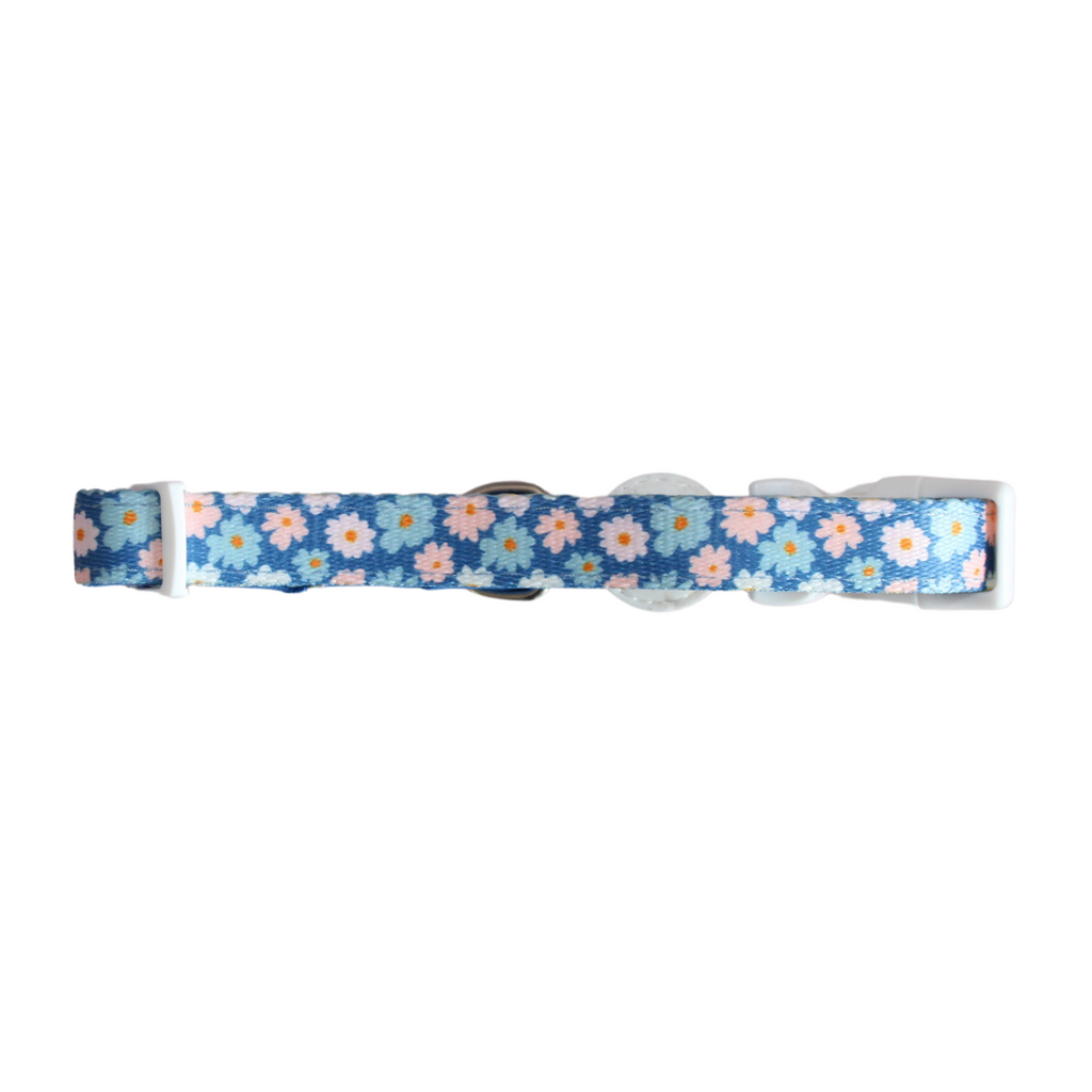 Fleurtatious Collar